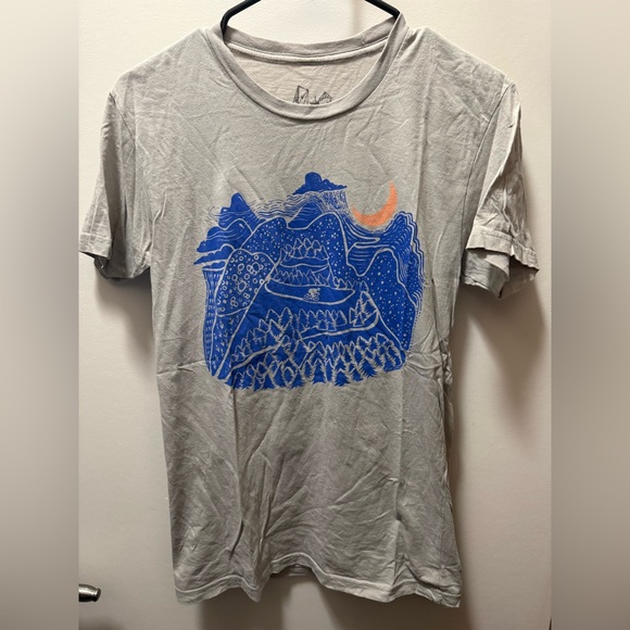 Slow Loris Night Ride T-Shirt - Picture 2 of 2